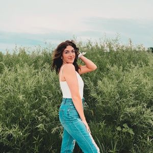 Meet your Posher, Annika